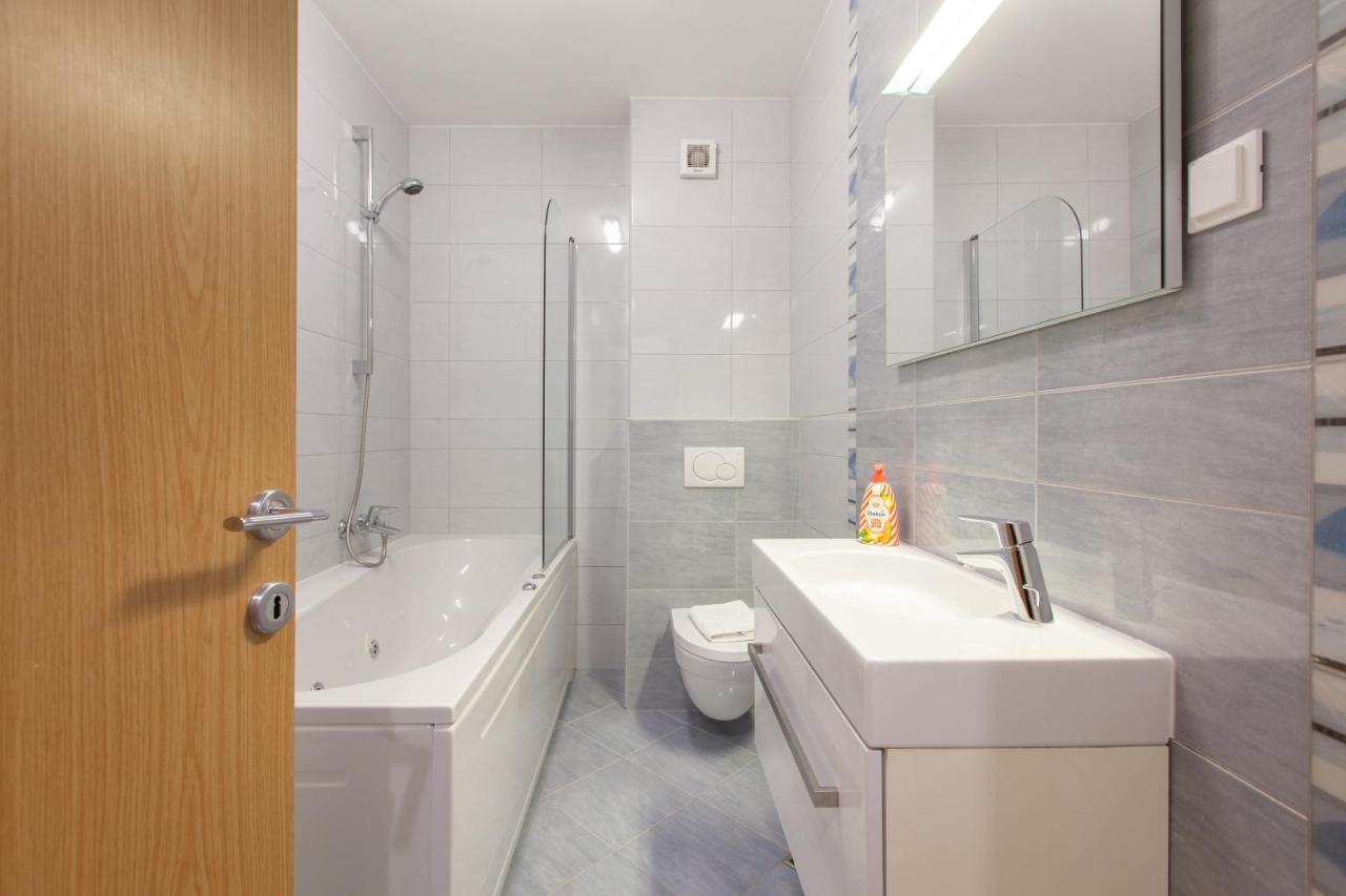 Apartment City Strand Makarska Extérieur photo